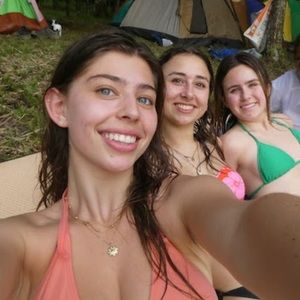 Meet your Posher, Marie